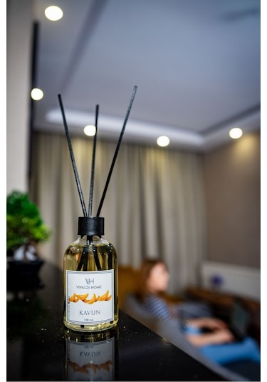 Vivaldi Home Kavun Çubuklu Oda Kokusu Esansiyel Uçucu Yağ 100 ML