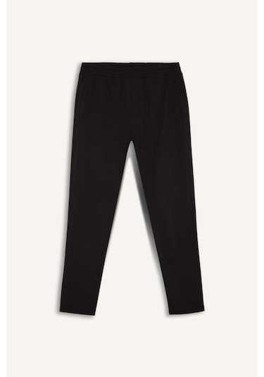 DeFactoFit Sporcu Jogger Eşofman Altı Slim Fit Dar Kesim Standart Paça Skuba Dalgıç Kumaş Beli Lastikli Düz Paça E3930AX24WNBK81 Siyah