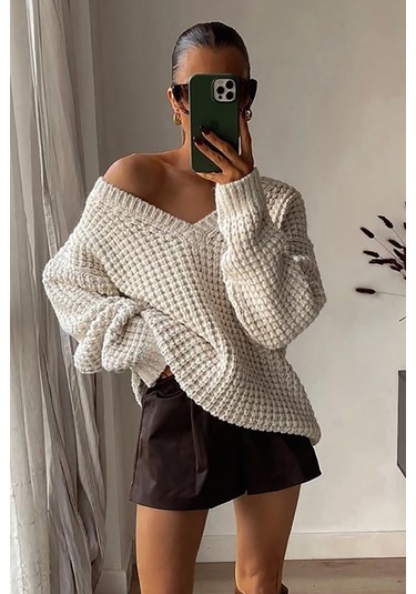 Madmext Ekru Oversize V Yaka Triko Kazak Mg1440