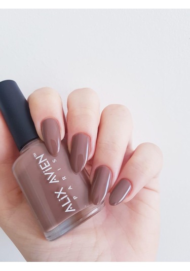 Alix Avien Nude Kahve Oje 90 Yüksek Pigmentli Uzun Süreli Kalıcılık Hızlı Kuruma Nail Lacquer 90