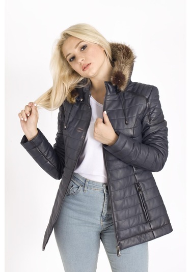 Bayan Kapşonlu Şişme Deri Mont Siyah