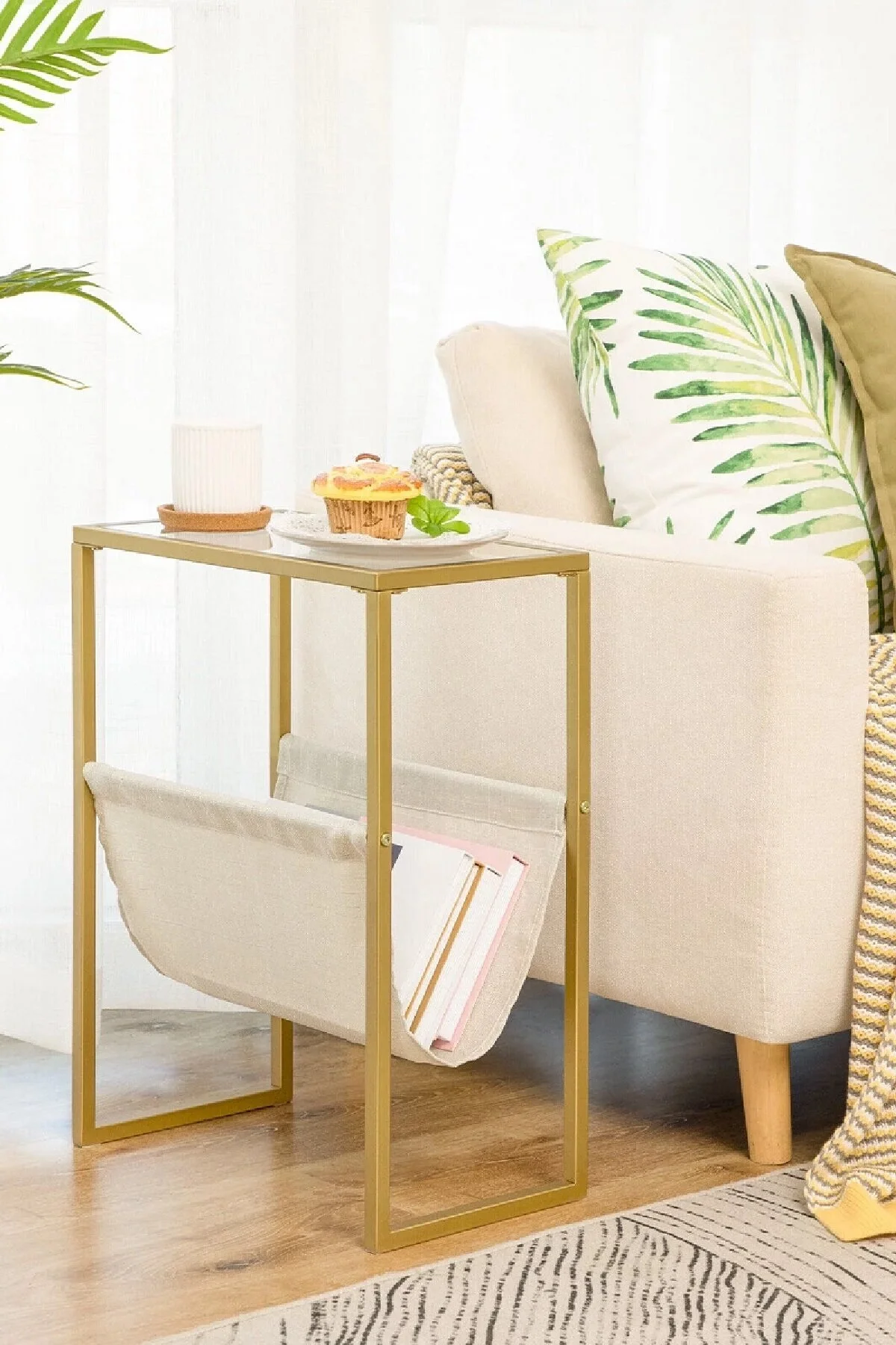 Temperli Cam Gazetelik Dergilik Yan Sehpa Koltuk Sehpası Gold-şeffaf