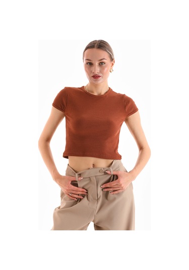 Kadın Likralı Kısa Kol Crop Bluz Kahve