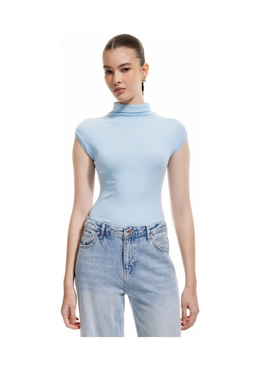 Koton Viskon Dik Yaka Kolsuz Slim Fit Body Mavi 5sak50375ek Mavi