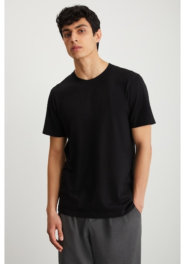 Mıchel Erkek Slim Fit Dar Kesim %100 Organik Pamuklu Yana Kayan Dikişli Basic Örme Siyah T-shirt