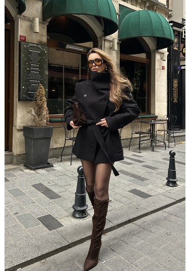 Siyah Ek Parça Yaka Detaylı Kaşe Kaban - 1125 Siyah