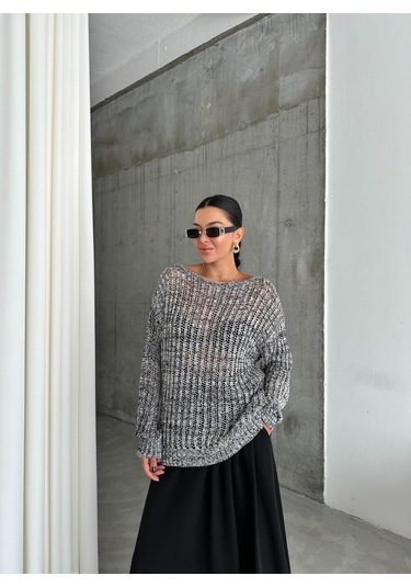 Siyah-ekru Lace Kayık Yaka Pullu Kazak Siyah - Ekru