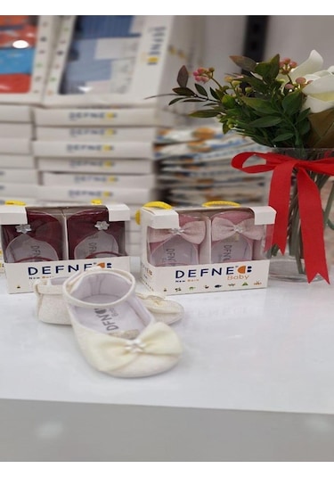 09-12 Aylık 17 Numara Hediyelik Simli Bebek Babet Ayakkabı-617 Krem