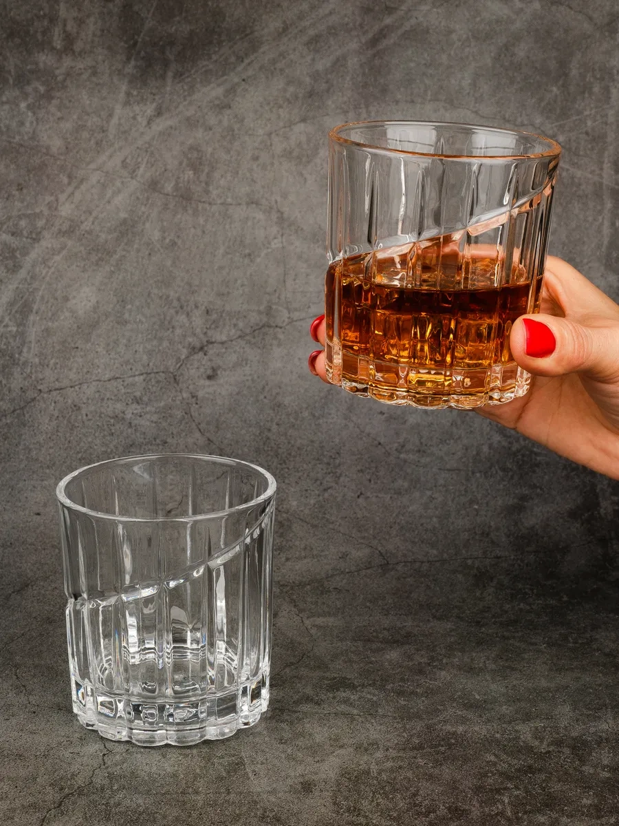 Aura Of Bohemia Dönen Cam Buz Kalıplı Bardaklar 2 Adet 266508734 Beyaz