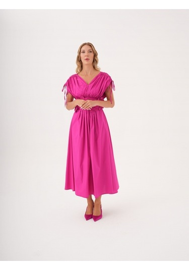 Kadın Bel Detaylı Kısa Kollu Elbise Çiçek Aplikeli, Büzgü Ve Bağcık Detaylı, %100 Pamuk Fuşya