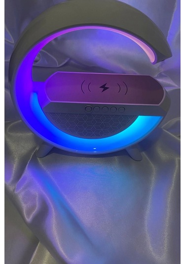 Masa Lambası Led Rgb Işık Kalosuz Şarj Hoporlör Radyo Büyük Boy