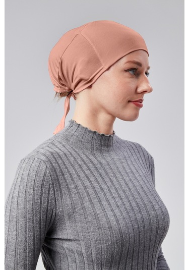 Kadın Tesettür Likralı Penye Dikişsiz Kaymaz Düz Bağlamalı Bone Gül Kurusu