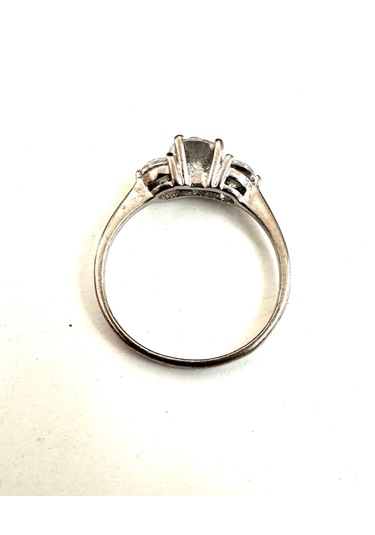 925 Ayar Üç Taşlı Zirkon Taşlı Parlak Gümüş Alyans Yüzük