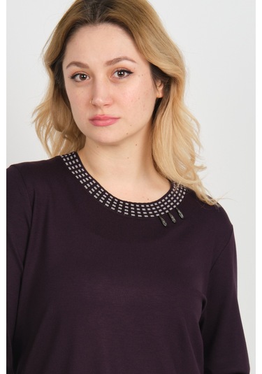 Detay Triko Kadın Yakası Ve Tek Kolu Desenli Taşlı Metal Aksesuarlı Anne Bluz 5714 Mürdüm Mürdüm