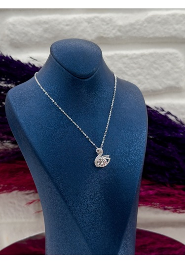 925 Ayar Gümüş Mistik Topaz Taşlı Kuğu Desenli Popüler Kadın Kolye Gümüş