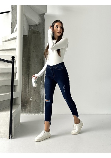 Kadın Paça Lazer Yırtık İşlemli Kot Dar Paça Lacivert