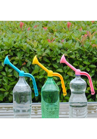 Sones Ev Tipi Saksı Uzun Ağızlı Yağmurlama Ağzı, Rastgele Renk Teslimatı