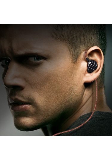 Geeksen Qkz Kd4 Kablolu Kulaklık, 3.5mm Bağlantı, Mikrofonlu, Ergonomik Kulak Takımı, Stüdyo Kalitesi Ses, Spor Ve Günlük Kullanım İçin Kırmızı