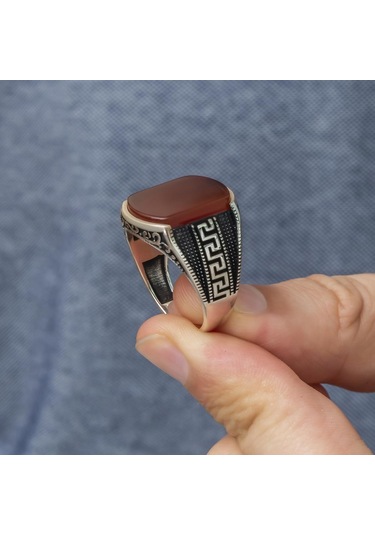 Grek Desenli Akik Taşlı 925 Gümüş Erkek Yüzük Beyaz