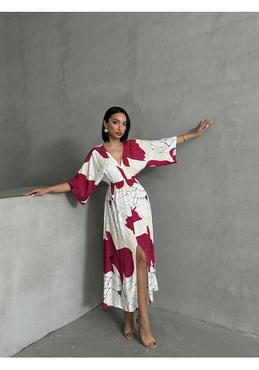 Kadın Kruvaze Yaka Yırtmaçlı Uzun Yazlık Elbise Fuşya - Beyaz