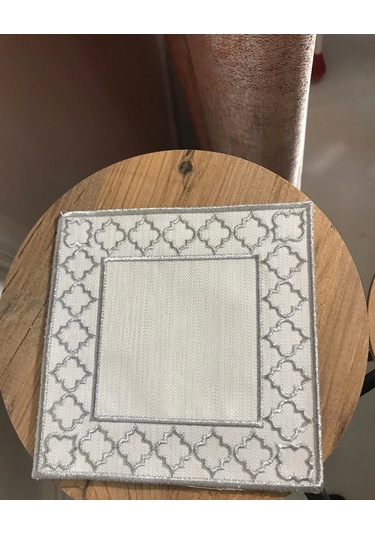 Nivemeshome Fas Nakışlı Gümüş Kare 6 Adet Keten Kokteyl Peçetesi Kahve Yanı Sunumluk Gümüş