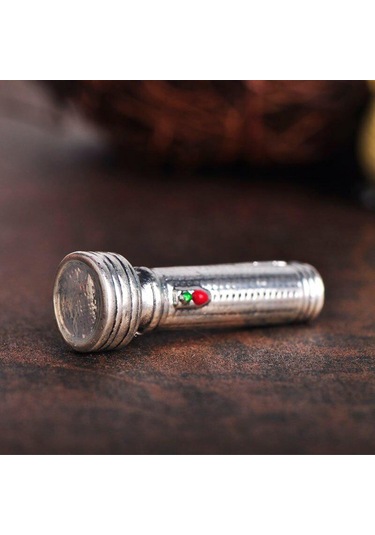 Blucome Klasik El Feneri Elektrikli Torch Şekli Broş Pin Antik Altın Renk Broş Şapka Yaka Aksesuarları Kadın Erkek Hediye Gümüş