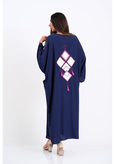 Kadın Lacivert V Yaka Omuzu Pencereli Cepleri Ve Sırtı Aplike Nakışlı Püsküllü Oversize Uzun Gömlek Elbise - Lacivert