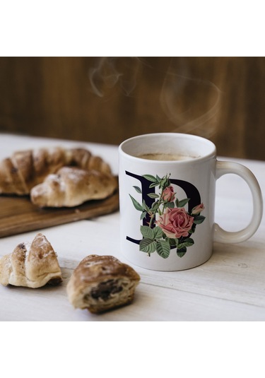 D Baş Harf Kırmızı Güller İle Sarılı Bardak 330 Ml Kişiye Özel Çiçekli Hediye Beyaz