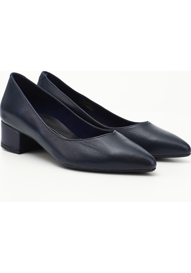 Gönderi R Kadın Lacivert Antik Kısa Kalın Topuklu Hakiki Deri Ayakkabı Gdza13425172 Lacivert