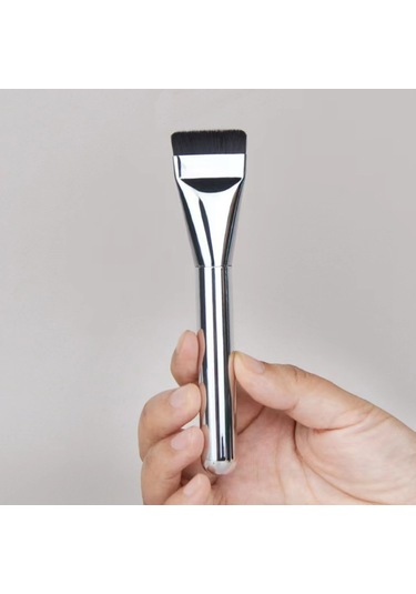 Wezone Gümüş Düz Uç Fondöten Fırçası - Toz Tutmayan, Yumuşak Tüylerli, Doğal Görünümlü, İnce Ve Izsiz Tabaklama