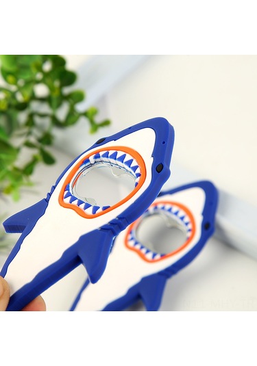 Monyee Mavi Köpekbalığı Desenli Pvc Yumuşak Jel Açıcı - Bira Ve Gazoz Şişeleri İçin Pratik Kullanım, Logo Baskısı Olan Ev Gereci Mavi