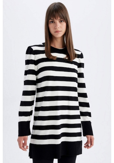 Defacto Regular Fit Bisiklet Yaka Çizgili Yırtmaçlı Uzun Kollu Triko Kazak Tunik Z9007AZ24AUBK81 Siyah