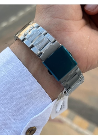 Ferro Çelik Kordon Takvimli Kadran 30 Mt Suya Dayanıklı Erkek Kol Saati Efm11911-bg