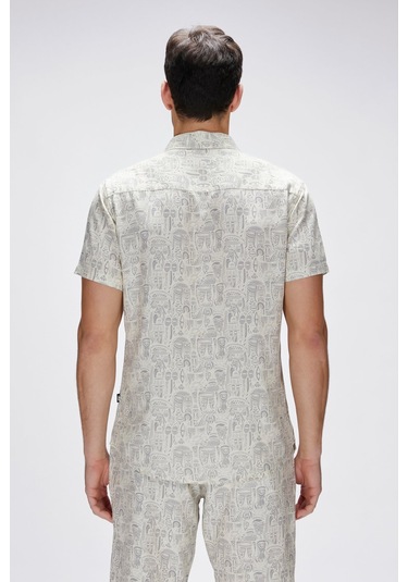Merle Beyaz Kısa Kollu Baskılı Erkek Gömlek Beyaz