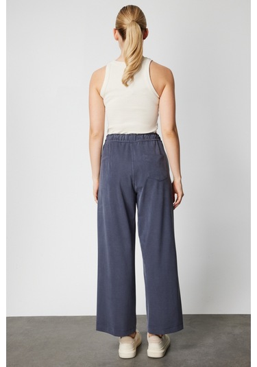 On Kadın Pile Detaylı Bol Paça Eşofman Altı 64176 Lacivert Lacivert