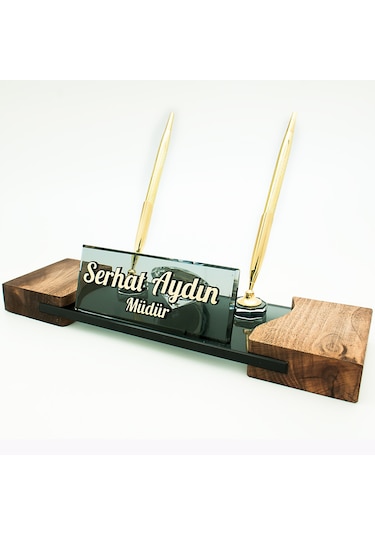 Masif Ayaklı Masa İsimliği Kristal Altın Kabartma İsimlik