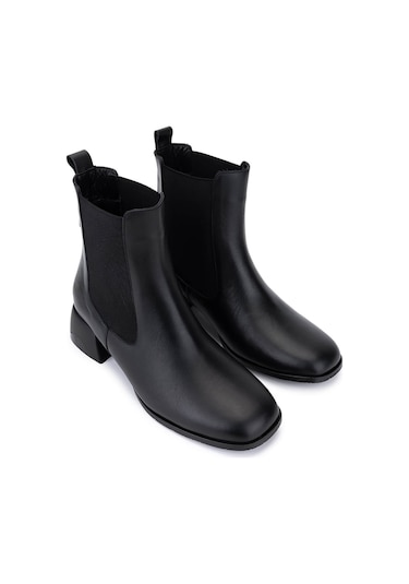 Tamer Tanca Kadın Hakiki Deri Siyah Topuklu Bot 1120 615 Bn Bot Sk25-26 Sıyah Derı Siyah Deri