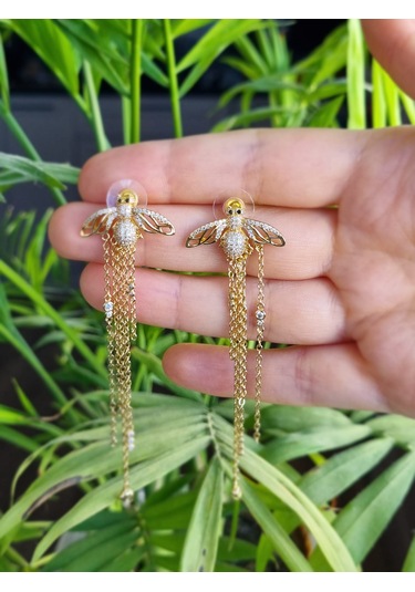 Sallantılı Zincir Detay Arı Küpe Şıklığın Hareketi Altın