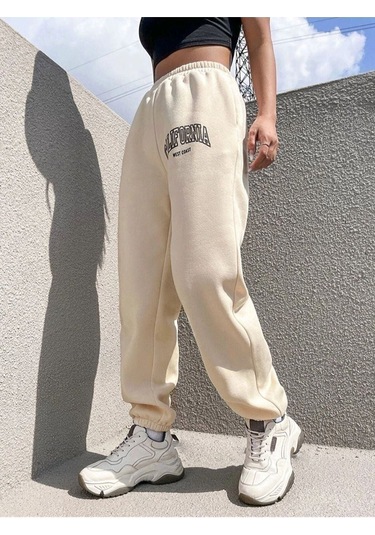 Kadın California Baskılı Paça Lastikli Oversize Eşofman 001