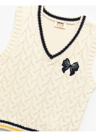 Koton V Yaka Örgü Dokulu Fiyonk Detaylı Triko Süveter Ekru 6wkg90072ht Ekru