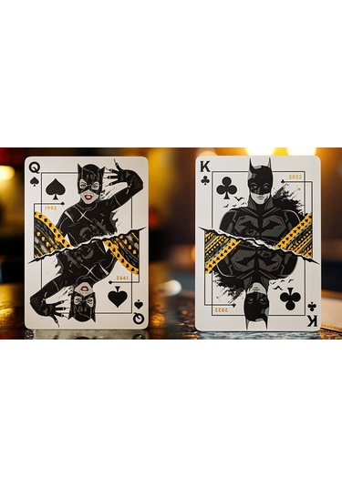 Theory11 Batman 85th Anniversary Premium Oyun Kağıdı İskambil Kartları Destesi