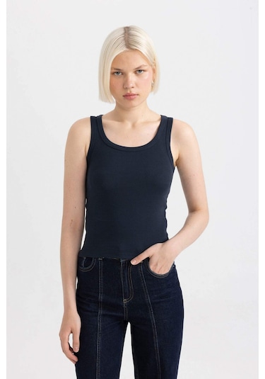 DeFacto Slim Fit Dar Kesim U Yaka Ribana Atlet C9826AXNSNV42 DeFacto Slim Fit Dar Kesim U Yaka Ribana Atlet C9826AXNSNV42