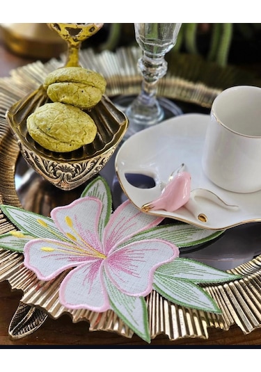 Agbtrend Tekli Pembe Zambak Nakışlı Sunum Ve Kokteyl Peçetesi Çok Renkli