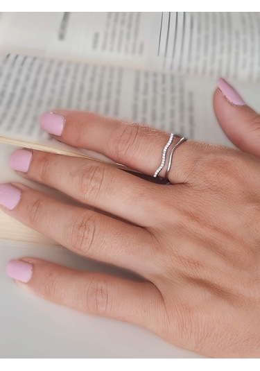 İki Sıralı Dalgalı Model Zirkon Taşlı Ayarlanabilir Gold Altın Renkli Yüzük Silver