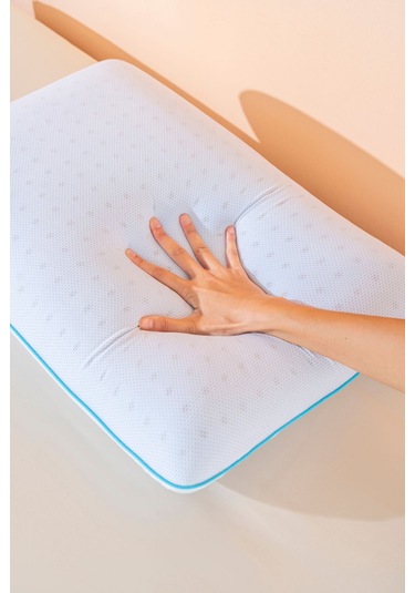 Aroma Terapi Okyanus Esintisi Visco Yastık Ve Yastık Spreyi Beyaz