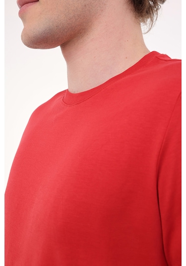 Kinetix Mb Pam C 11sn220 5fx Kırmızı Erkek Kısa Kol T-shirt 000000000101938829 Kırmızı