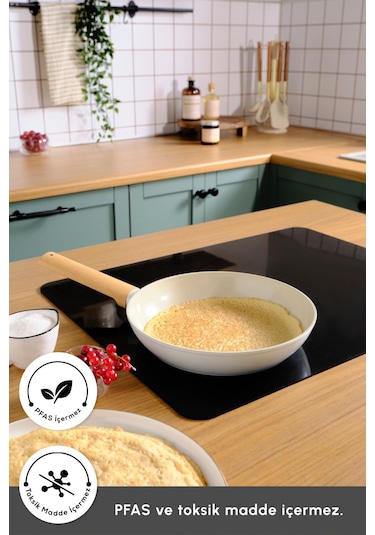 Karaca x Refika Swiss Crystal Almond Cream 22 Cm Tava Ind