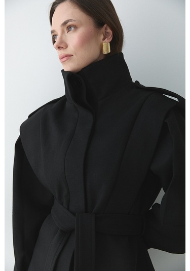 Siyah Apoletli Vatkalı Kaşe Kaban - 1005 Siyah