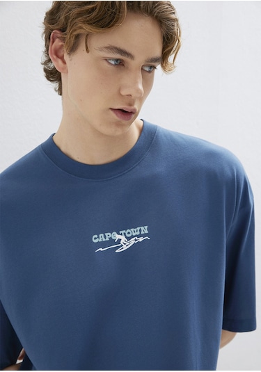 Mavi - Cape Town Baskılı Lacivert Tişört 0613297-70718 Lacivert