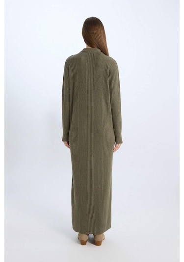 DeFacto Regular Fit Polo Yaka Basic Düz Maxi Triko Elbise D5434AX24WNKH507